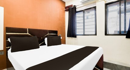 Hotel O Mannat Inn Room Type - Classic Hotel O Mannat Inn Room Type - Classic