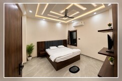 Photos of Hotel Ramyug Palace