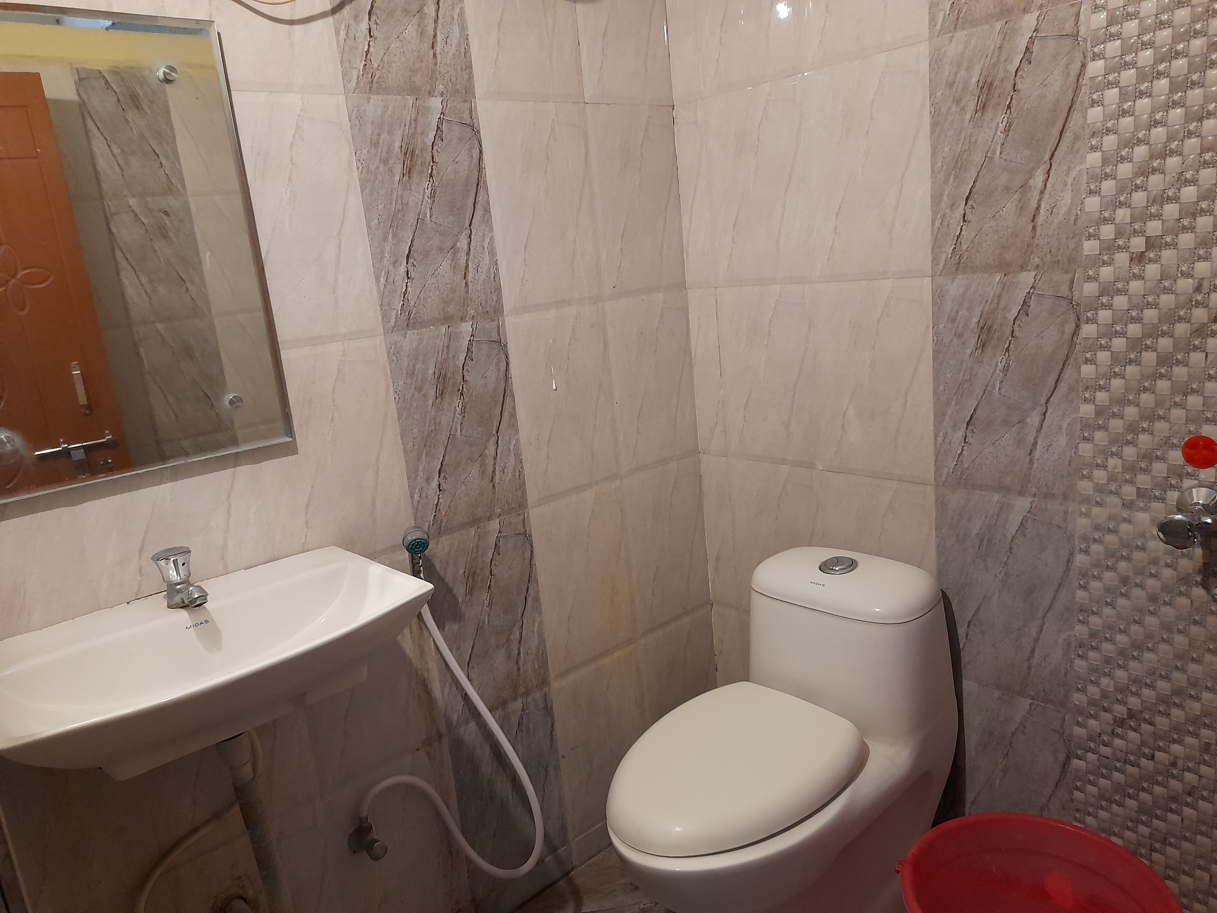 Maruthi Residency Inn & Restaurant - Tap to explore photos