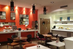 NOVOTEL SUITES PERPIGNAN CENTRE