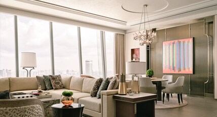 Marina Bay Sands Room Type - Merlion Suite