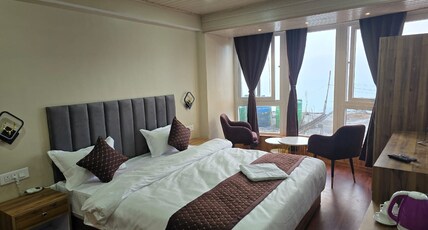 HIMALAYAN MEADOWS Room Type - Kanchenjunga View Deluxe Room(King)