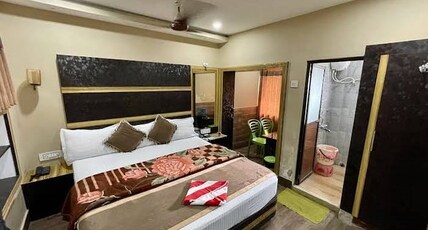 BALAKA LODGE Room Type - DELUXE AC ROOM