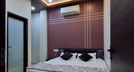 Hotel Mahika Reengus Room Type - Deluxe Room 1
