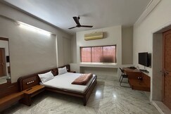 Hotel Nupur Talegaon