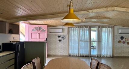 Winnies Holiday Resort & Spa Room Type - The Nook 603 ( Luxurious Two Bedroom Suite with Open Hot tub and Valley View Balcony )