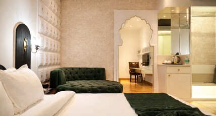 Hotel Pacific Primee Room Type - Ethnic Room with Work Desk