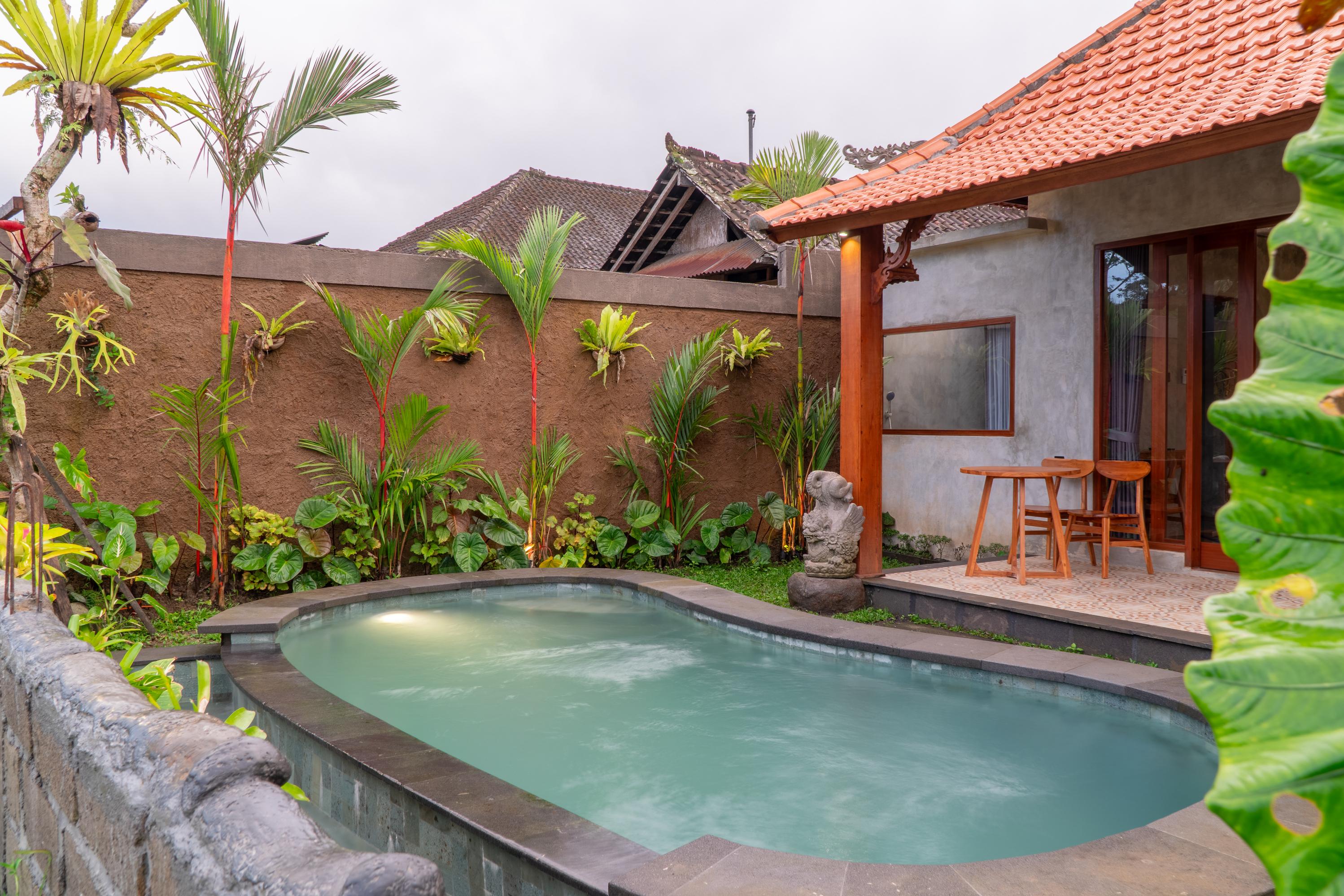 Seelong Villa Ubud - Tap to explore photos