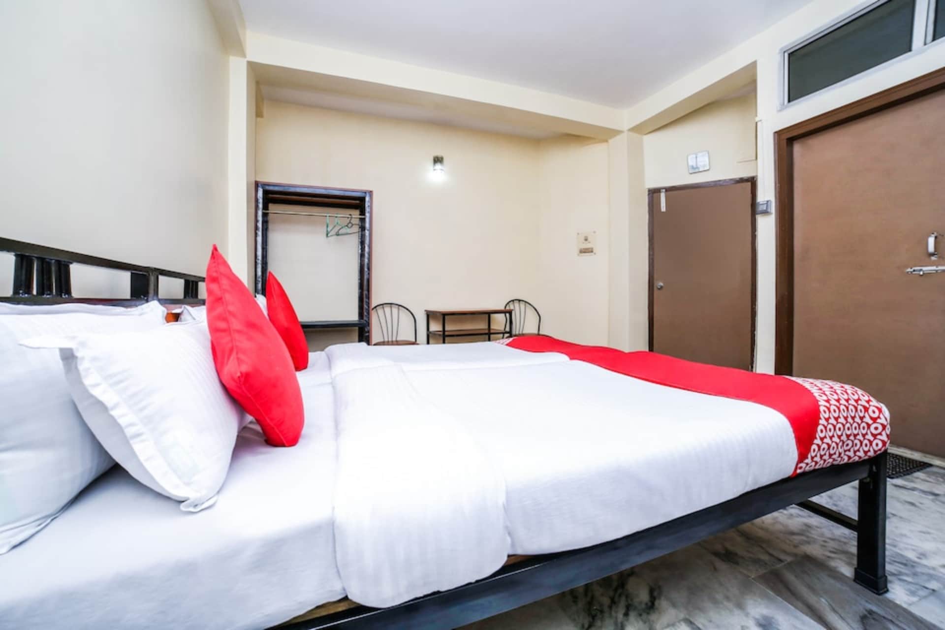 Uttam Guest House - Tap to explore photos