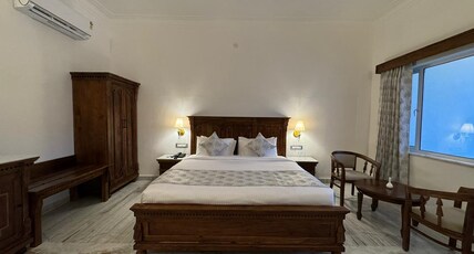 J D Tara Resorts Room Type - 1 Bedroom Suite with Mountain View