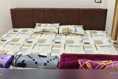 Kaivaliya Guest House