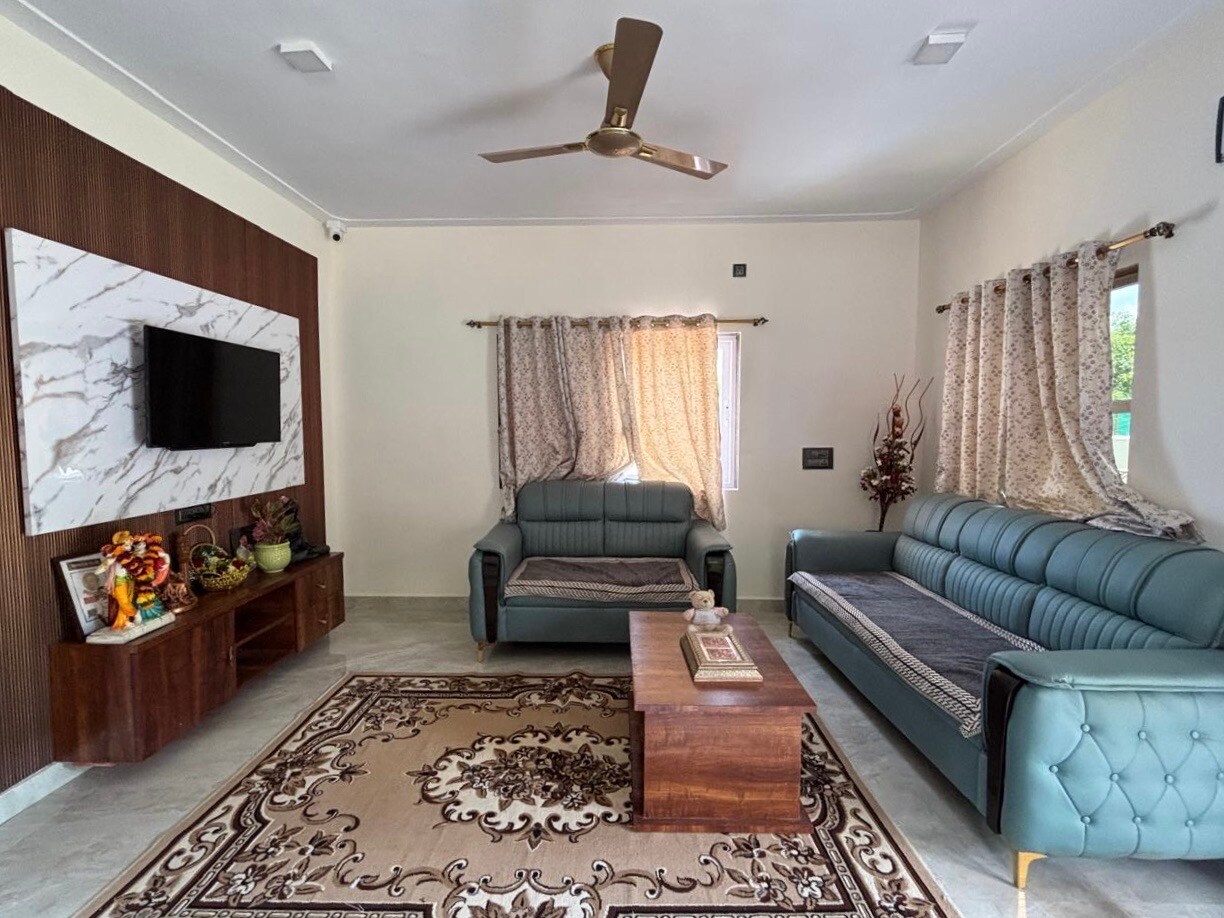 SS Royal Farm 4BHK Luxurious villa - Tap to explore photos