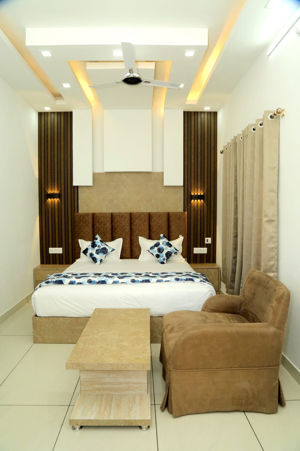 HOTEL ANANTA INN - Tap to explore photos