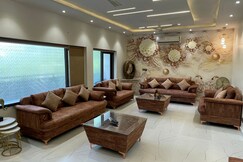 Rooms of Hangout Ultra Luxurious Party Friendly 3BHK Apartments
