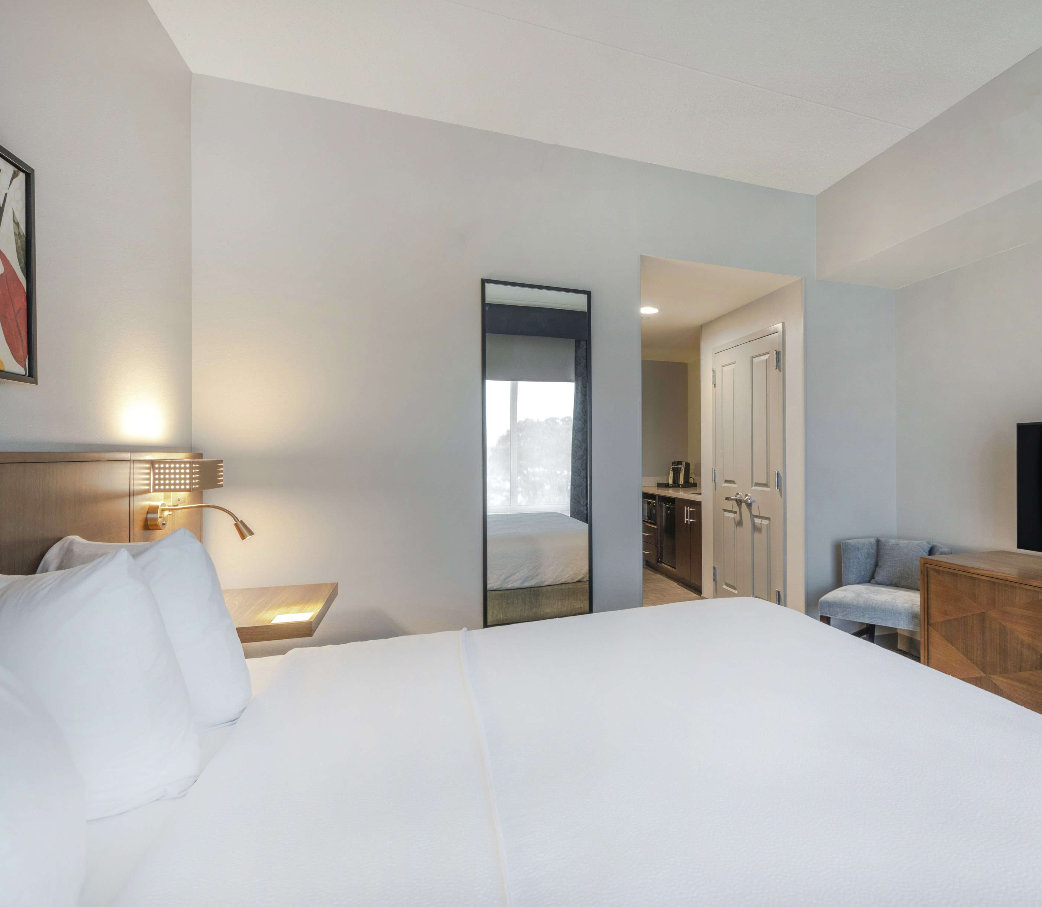 Hilton Garden Inn Raleigh Cary - Tap to explore photos