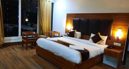 Seven Corbett Resort Room Type - Glass Room