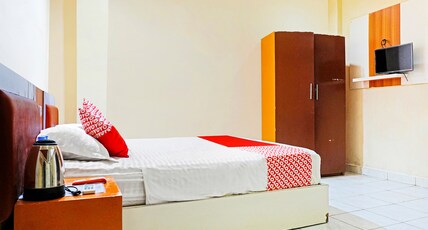 COLLECTION O 91331 Hotel Grand Saota Soppeng Room Type - Indonesia Standard Double