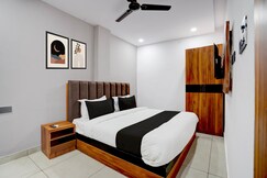 Hotel O SS Comfort