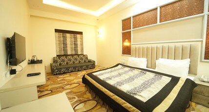 Sarovar Portico Badrinath Room Type - Deluxe Rooms