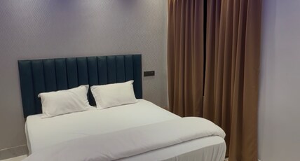 Casa Vacay Room Type - Gold Room 2