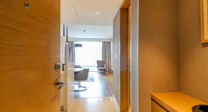 Marriott Executive Apartments Hyderabad Room Type - 01 BHK Apartment with Bathtub and City View- 915 sqft Marriott Executive Apartments Hyderabad Room Type - 01 BHK Apartment with Bathtub and City View- 915 sqft
