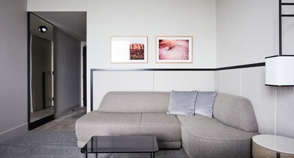 Hyatt Place Melbourne, Caribbean Park Room Type - Twin Room with Sofa Bed Hyatt Place Melbourne, Caribbean Park Room Type - Twin Room with Sofa Bed