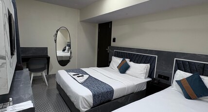 Diamond Hotel Room Type - DELUXE ROOM
