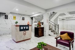 Super OYO Townhouse Anmol Residency