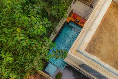 Photos of Glorious Villa with Pvt Pool with Jacuzzi, Lonavala