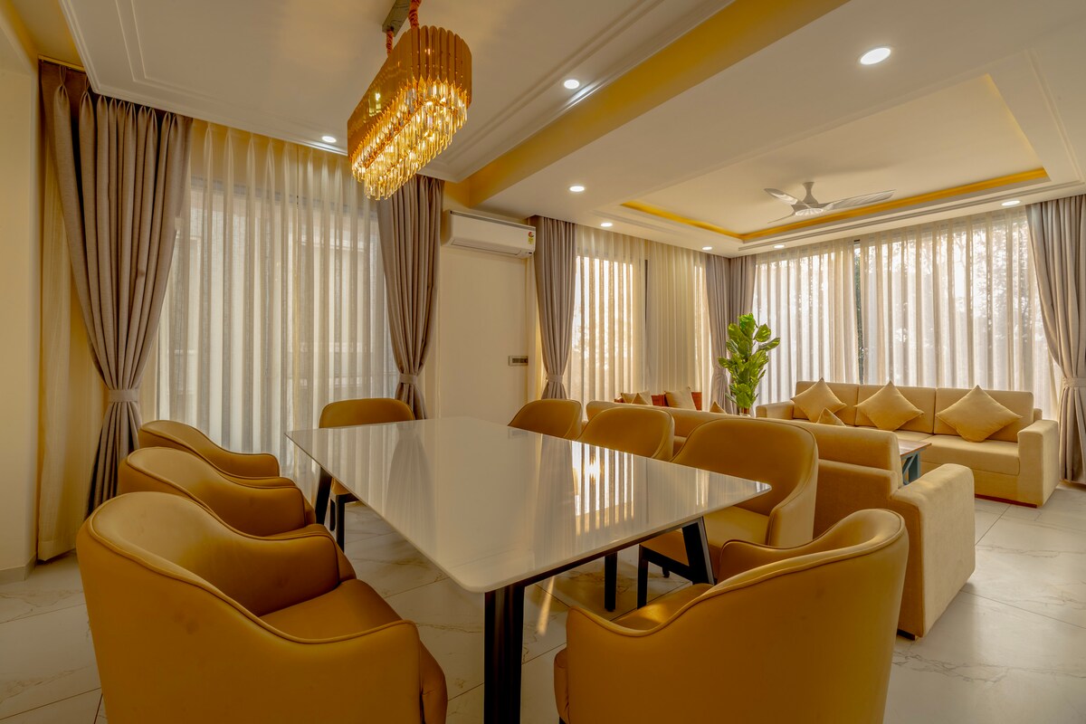 Casinos Just in 5 Min I Magellan 5BR SeaView Villa - Tap to explore photos
