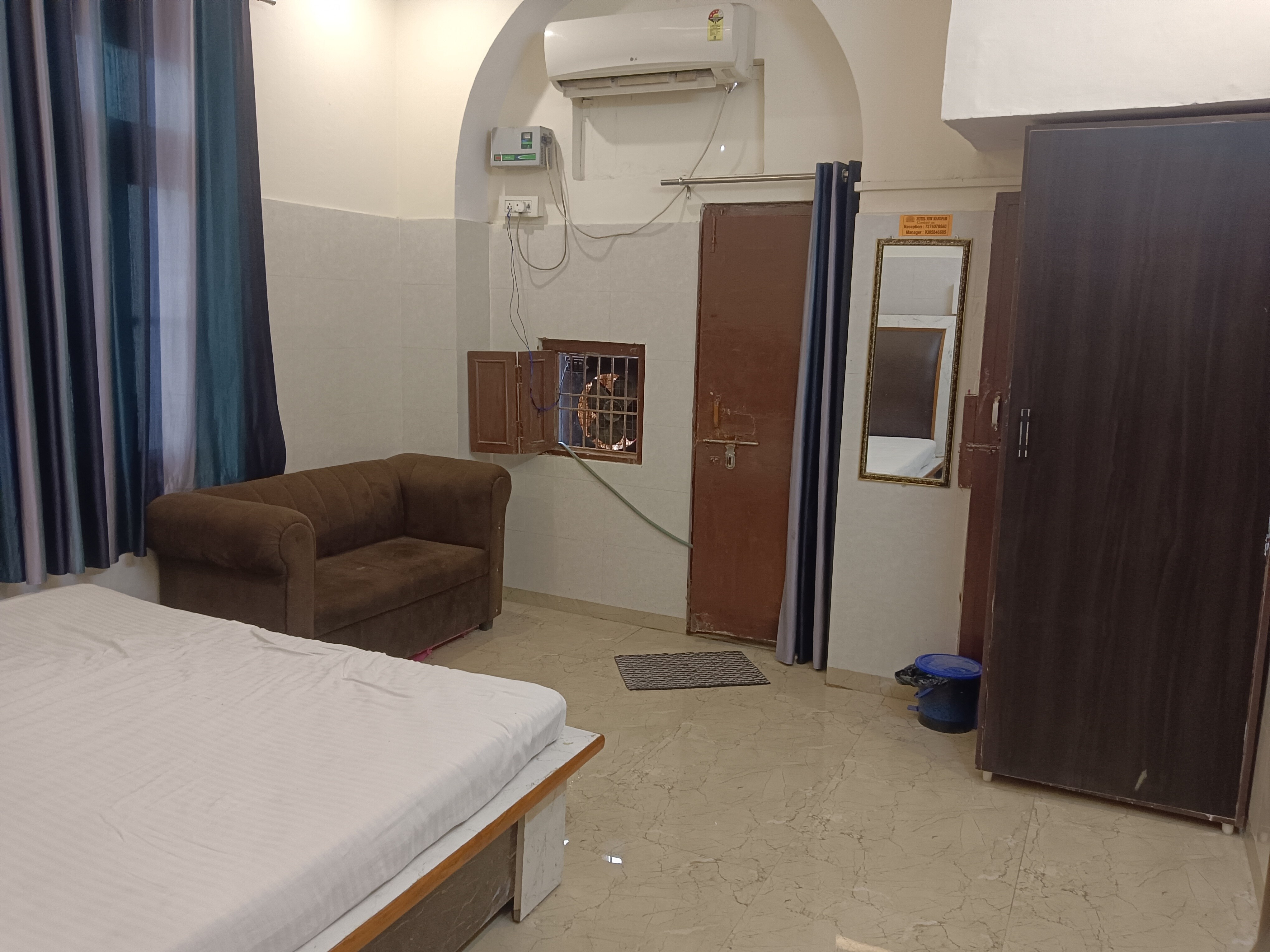 Main gallery