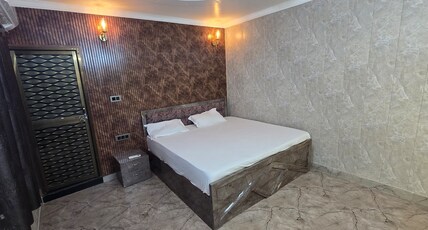 Hay Prabhu Room Type - Deluxe Double Bed Room