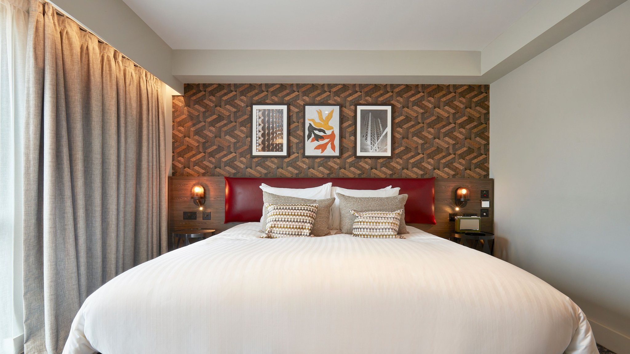 voco Leicester, an IHG Hotel - Tap to explore photos