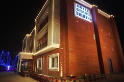 Hotel Grand Triveni