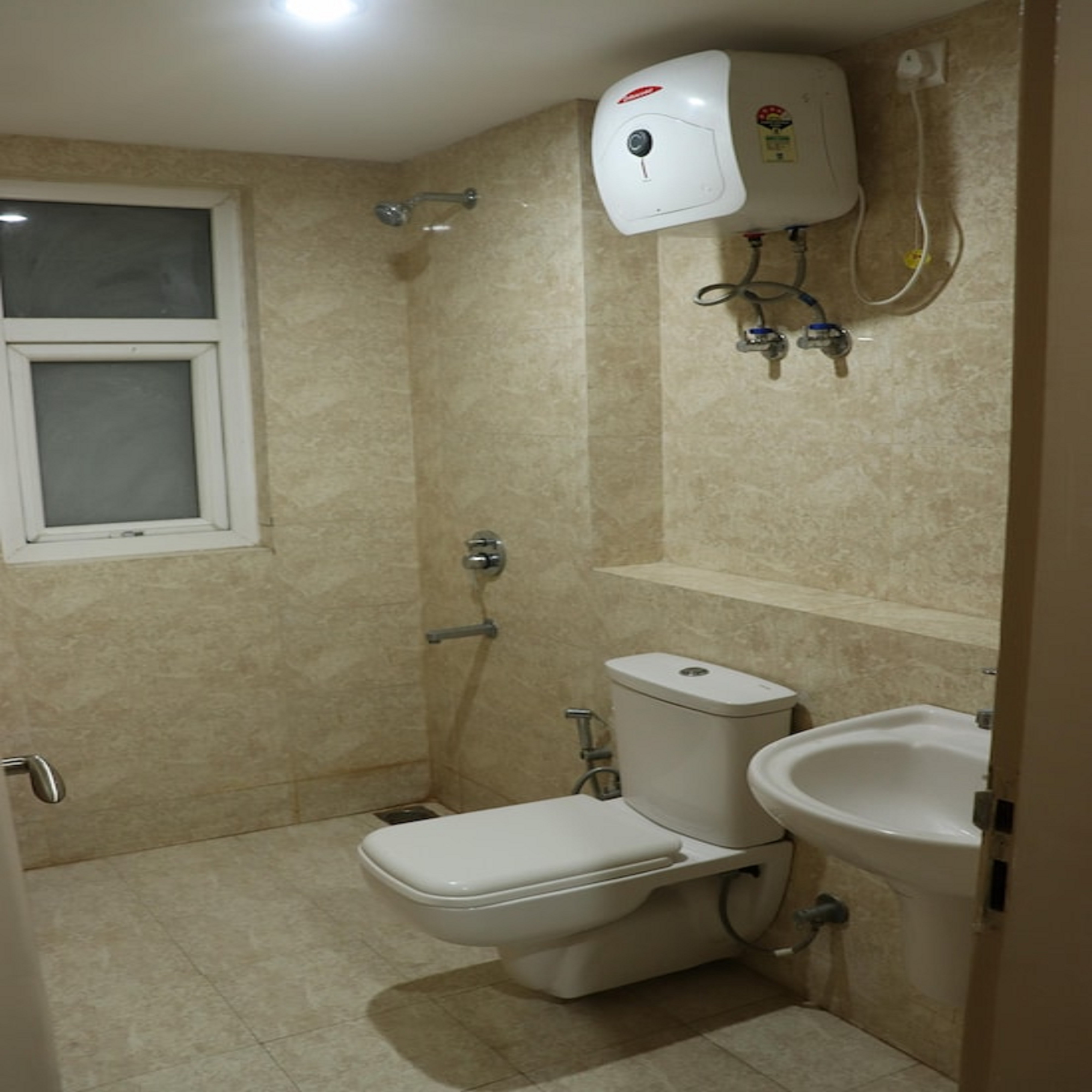Baal Krishna Homestay - Tap to explore photos