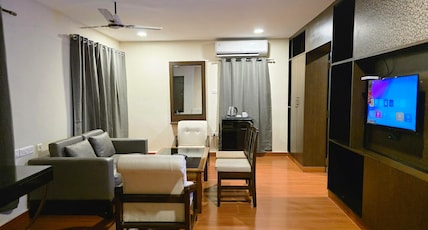 Hotel Udayee International Room Type - Executive Suite Hotel Udayee International Room Type - Executive Suite