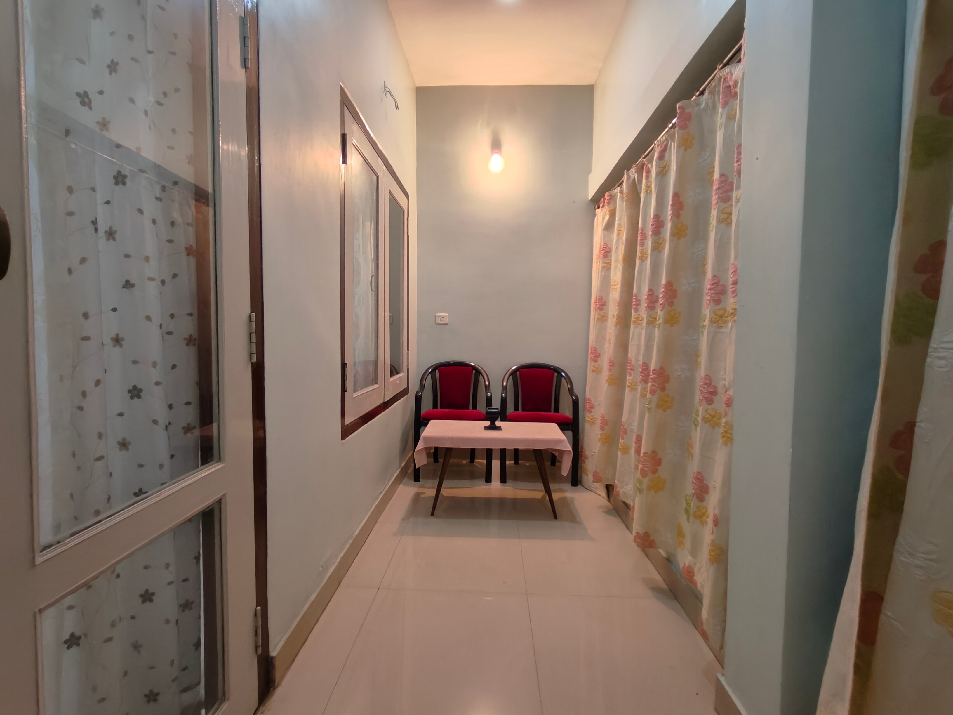 Aira Homestay - Tap to explore photos