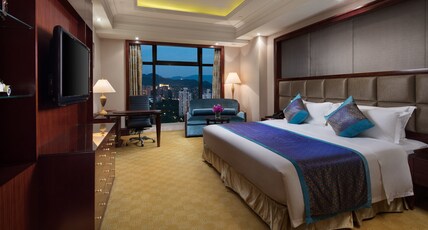 Crowne Plaza Deqing Room Type - 1 King Bed Premium Lounge Access