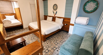 Hotel Sunrise Cottages Room Type - Pine View Family Suite with Balcony
