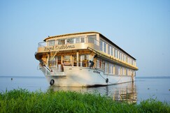 Alleppey Houseboat Company