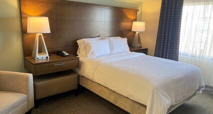 Staybridge Suites GREAT FALLS Room Type - 1 Bedroom Suite 1 Queen