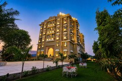 Photos of Satyam Palace Resort