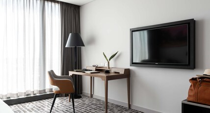 Novotel Perth Murray Street Room Type - Accessible Standard Room with 1 King sized bed