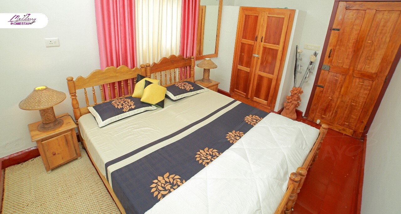 Mulberry Homestay - Tap to explore photos