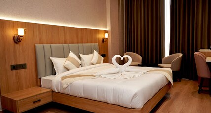 Hotel HPB Grand Room Type - Deluxe Ac Room
