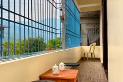 2bhk apt with private Kitchen, Balcony & Parking