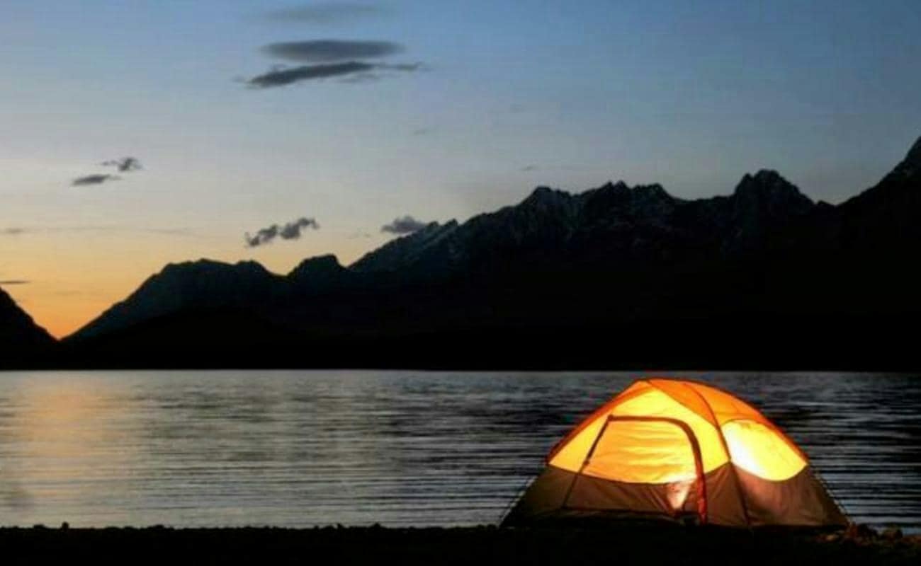 Pavna lake camping - Tap to explore photos