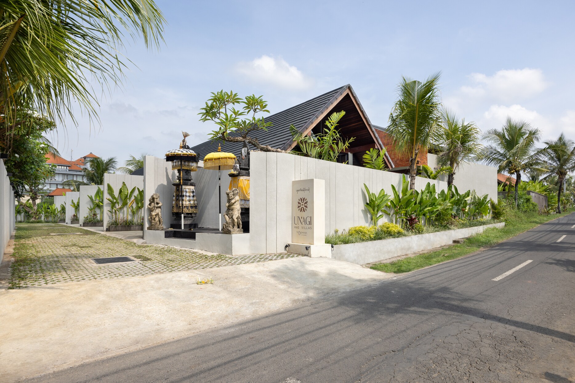 Unagi Mas Villas by Emana - Tap to explore photos
