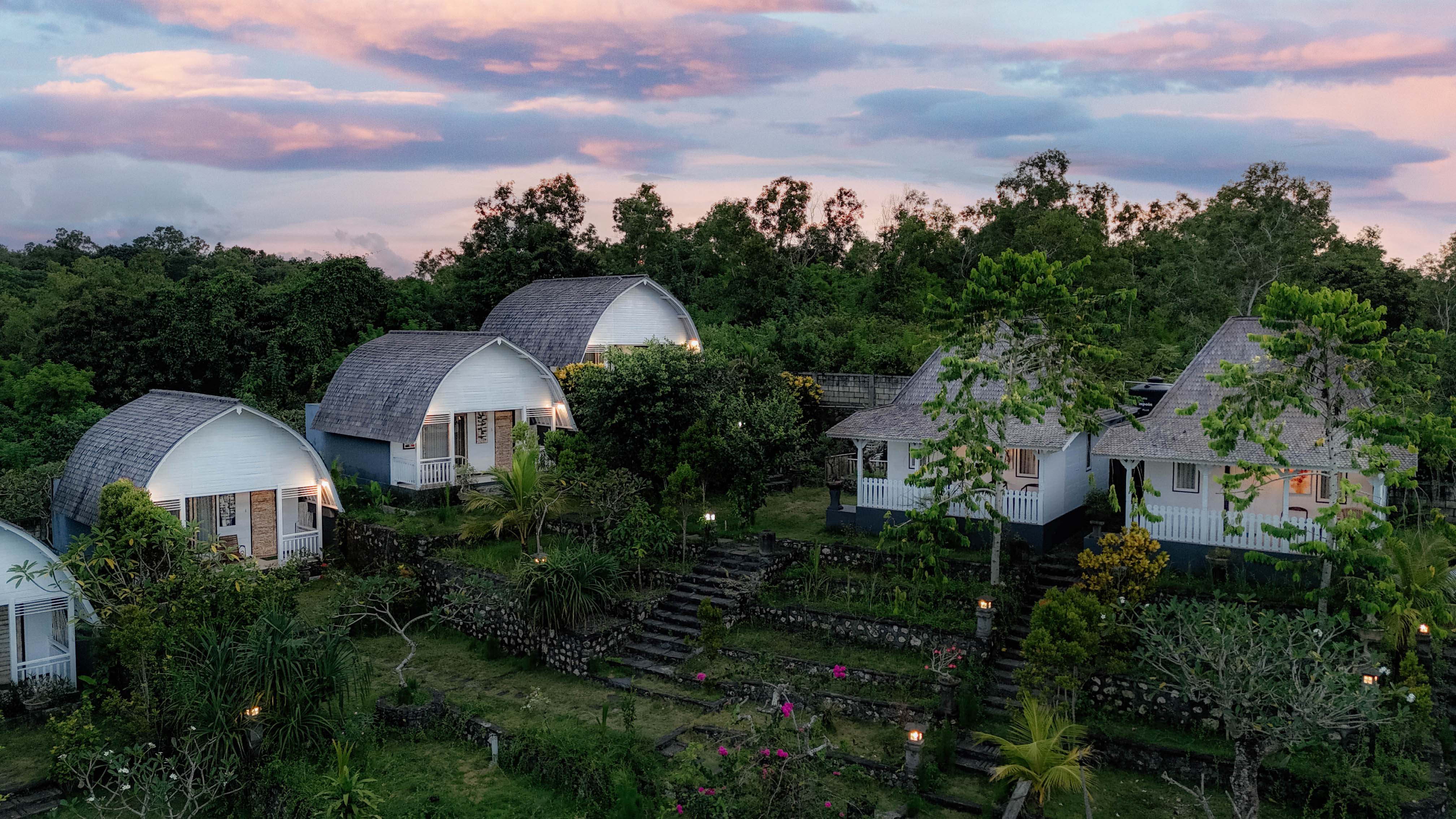 The Kleep Jungle Resort - Tap to explore photos