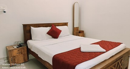 Ripples Backwater Resort Kollam Room Type - Deluxe AC Room Ripples Backwater Resort Kollam Room Type - Deluxe AC Room